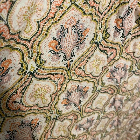 Woman’s dress - Picture 5 of 9